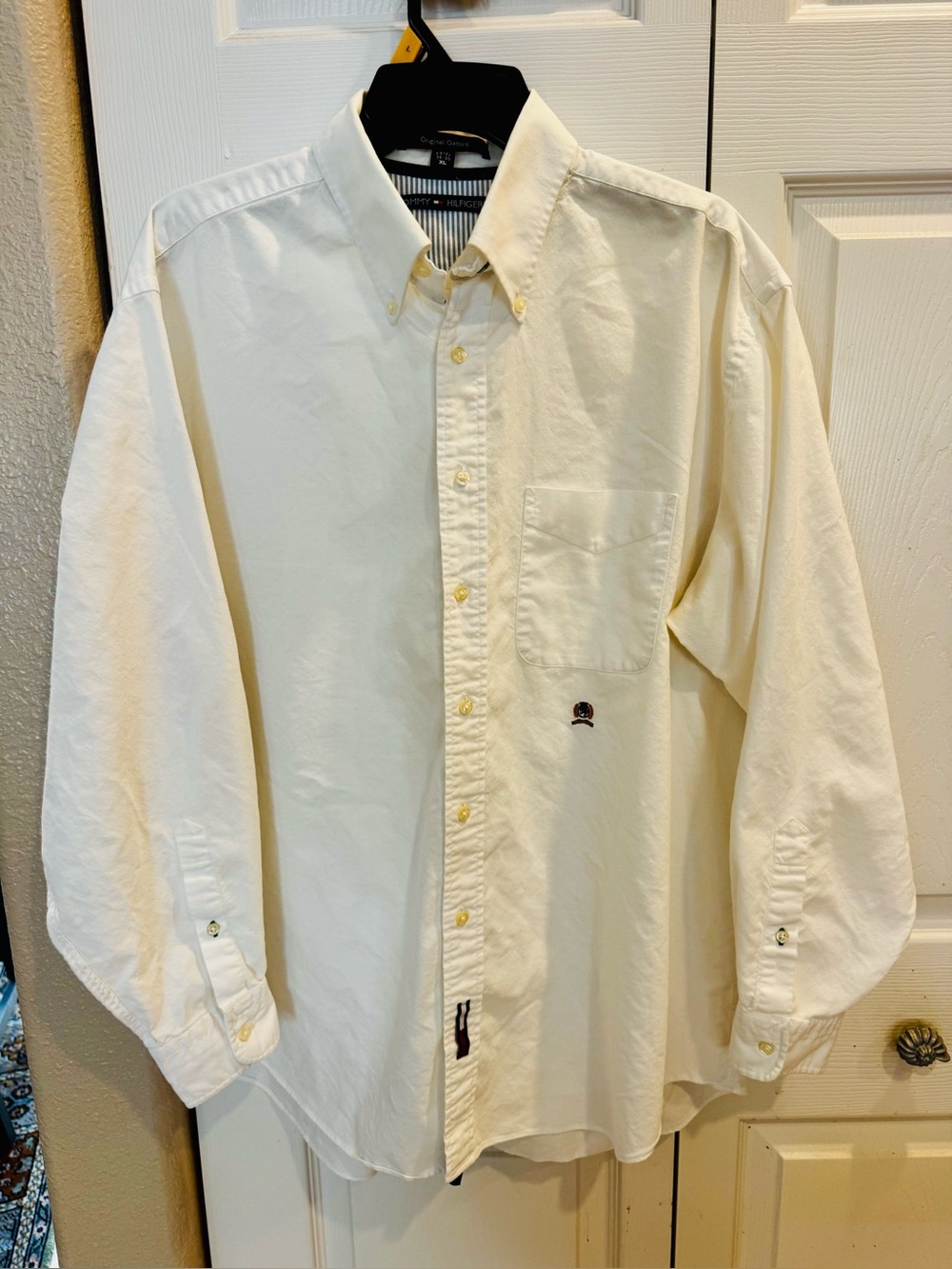 Tommy Hilfiger Classic White Button-Down Men's Shirt
